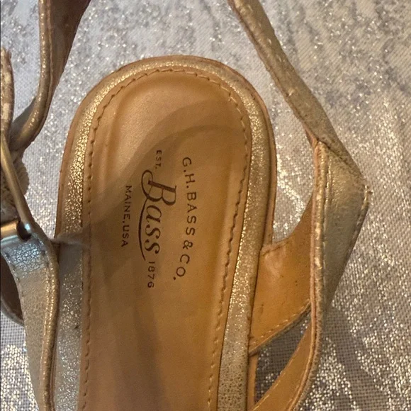 G.H. Bass & Co. Gold Strappy Sandals - Picture 2 of 6